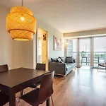 Unique Rentals-Seafront Luxe Suites