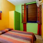 Hostal Downtown
