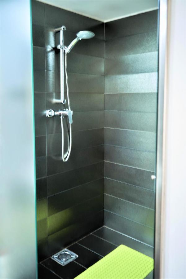 Apartamento Via Augusta 153 *