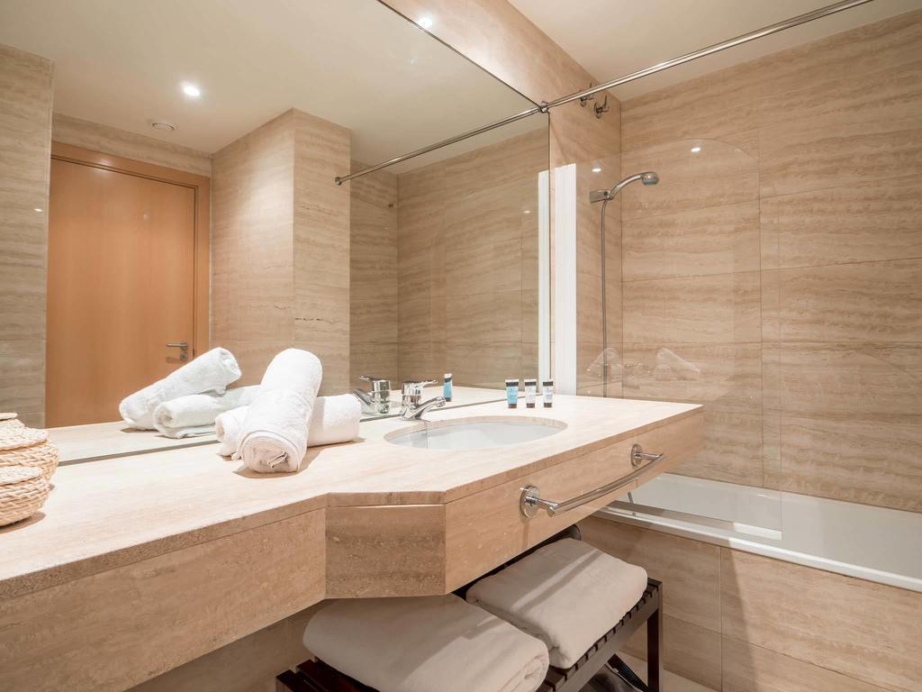 Rent Top Olympic Village *