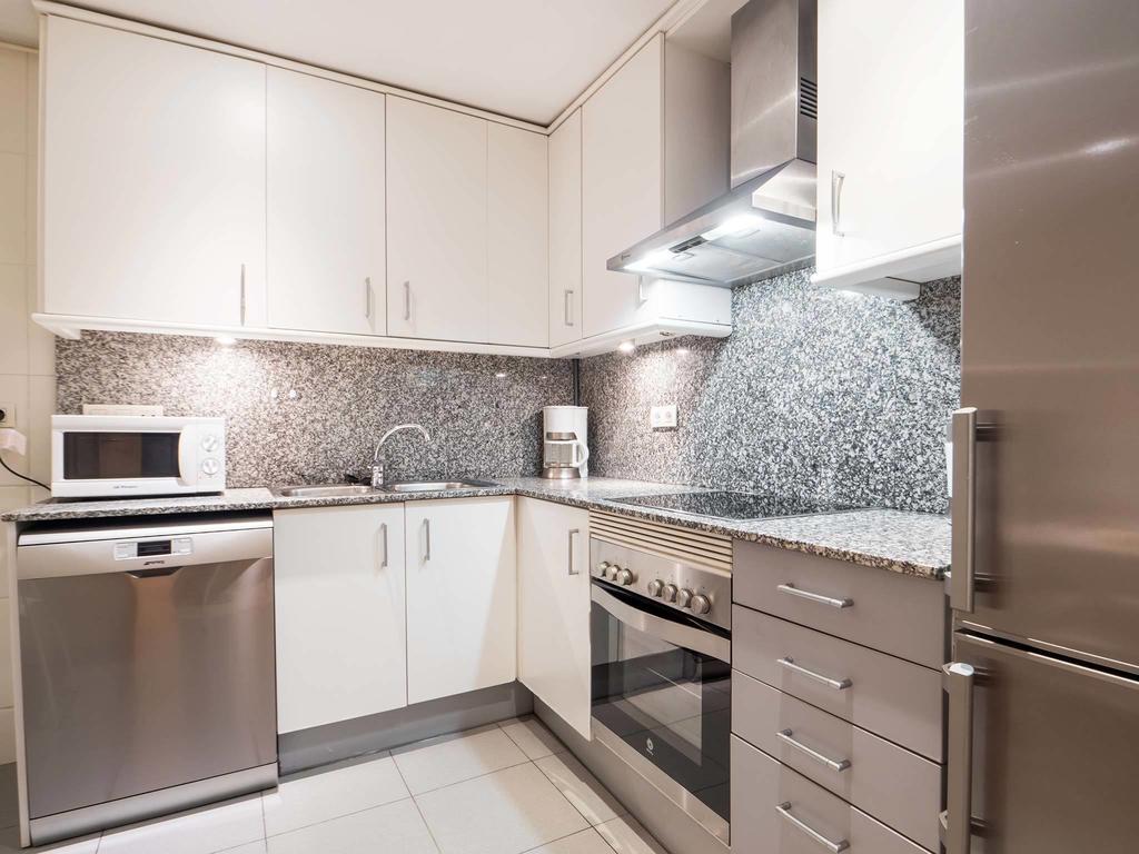 Rent Top Olympic Village Apartamento