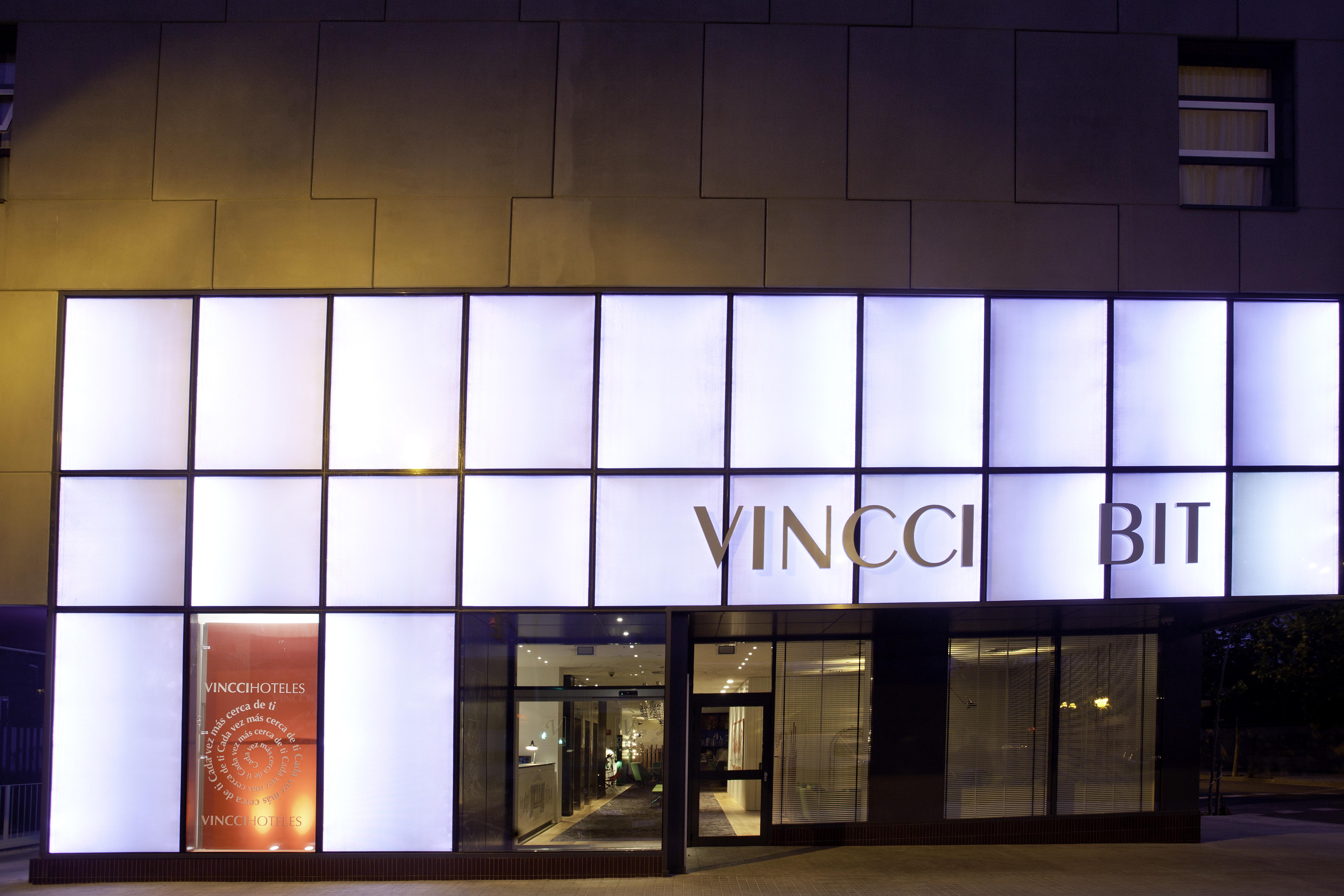 Hotel Vincci Bit 4*