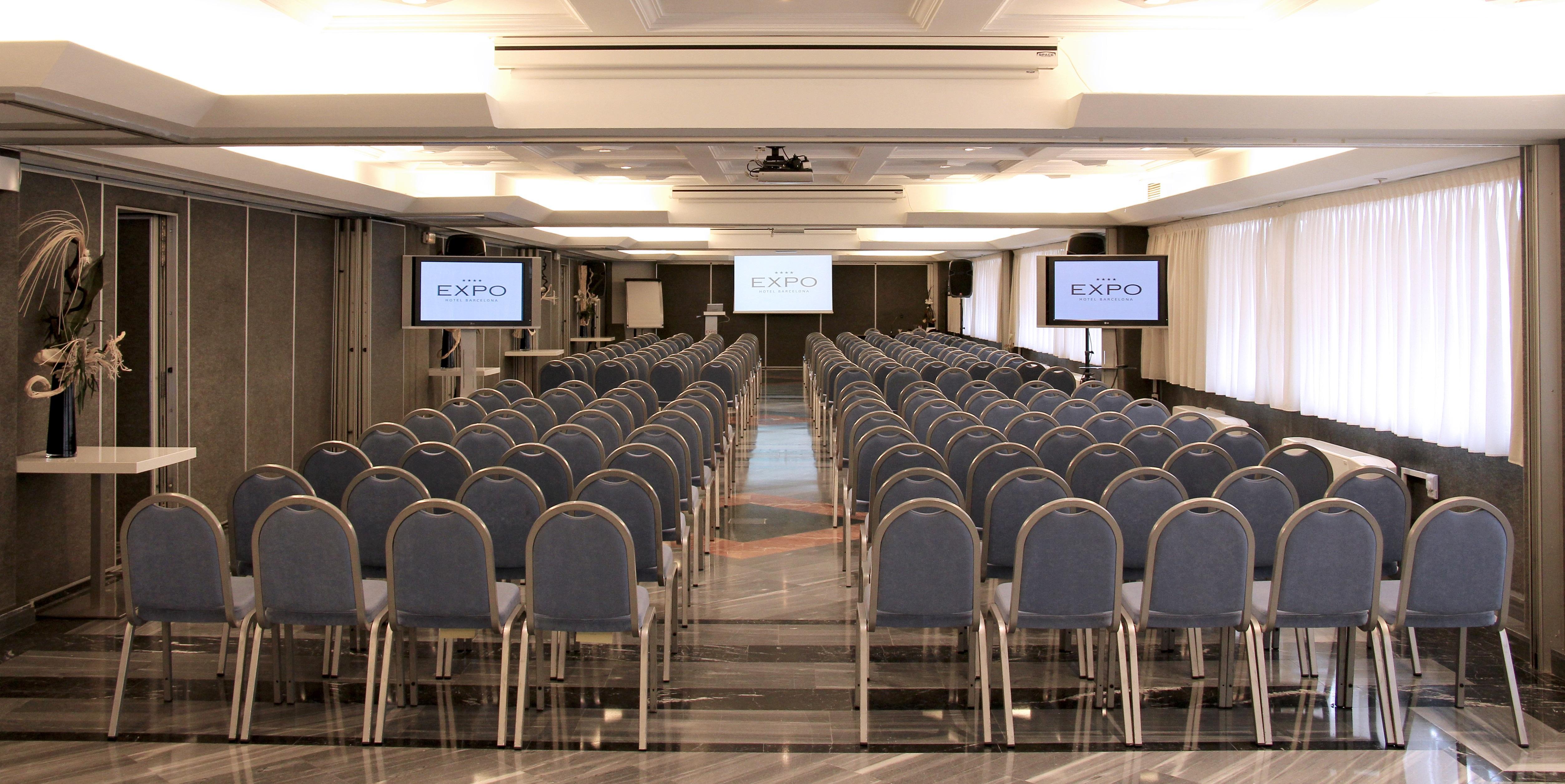Expo Hotel