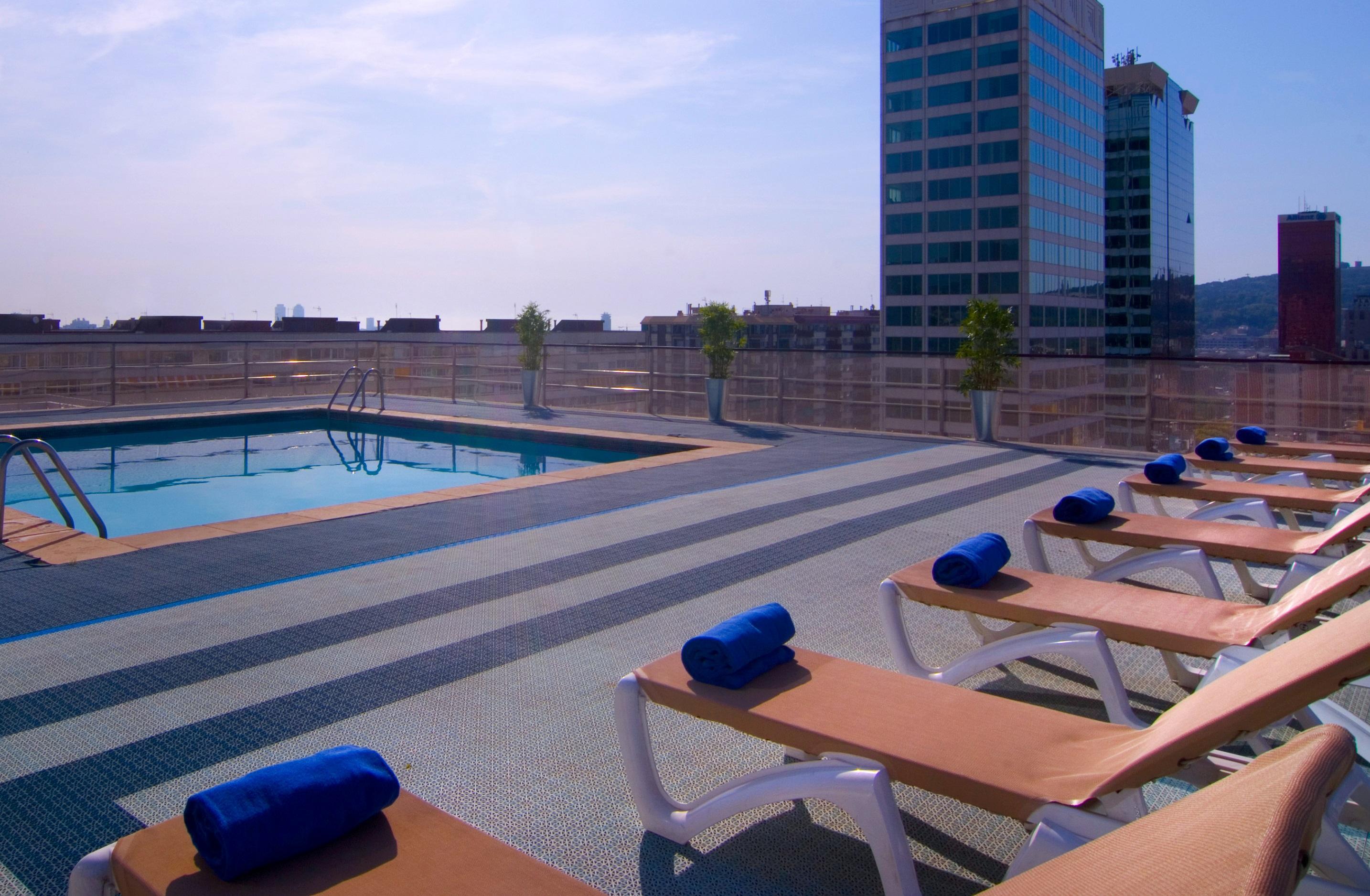 Expo Hotel 4*