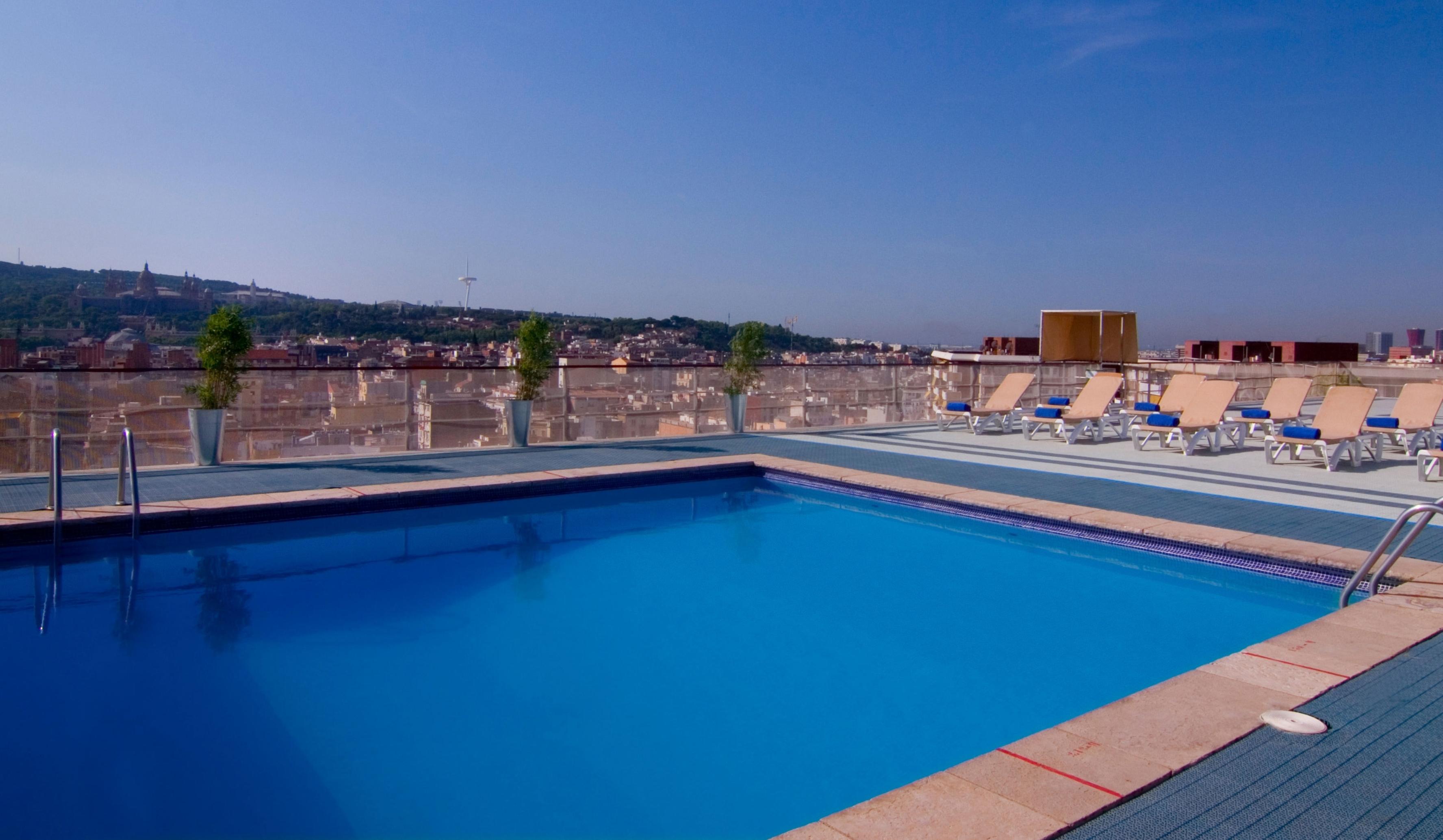 Expo Hotel