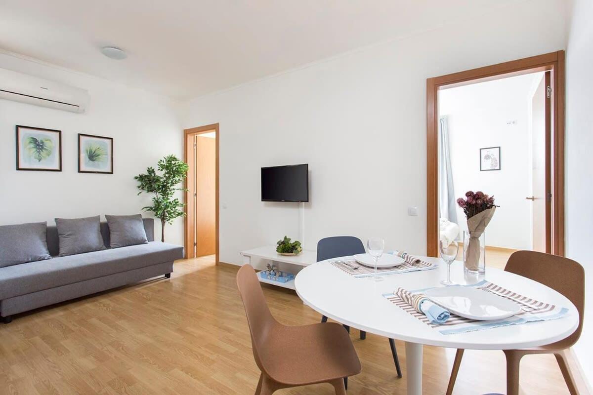 Apartamento Sunny 3bd Only For Families In Poblenou Next To The Sea!