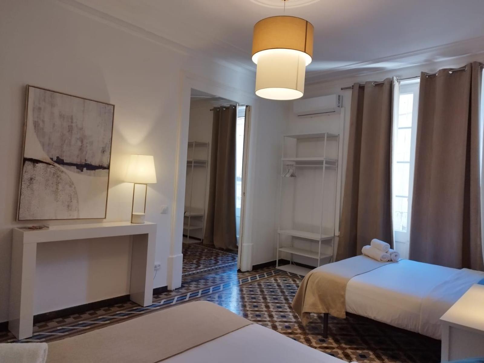 Sunny Bcn Hostal *