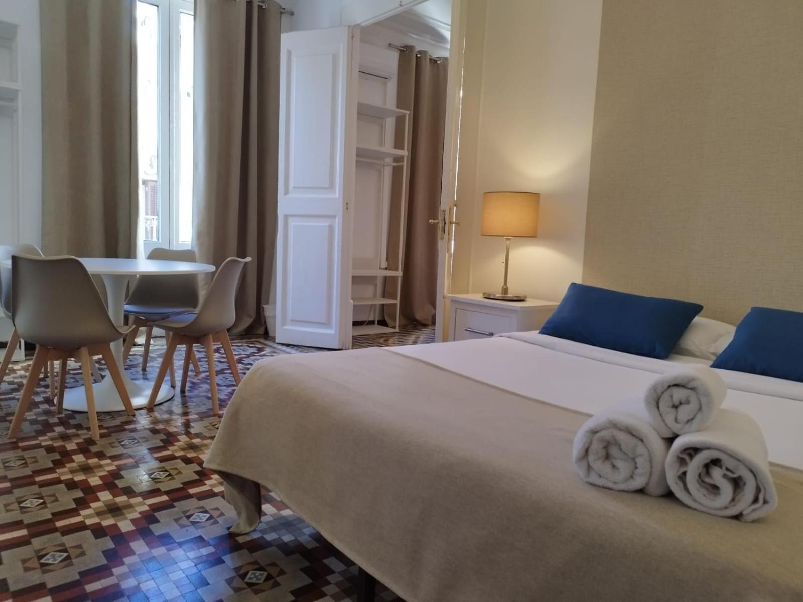 Hostal Sunny Bcn *
