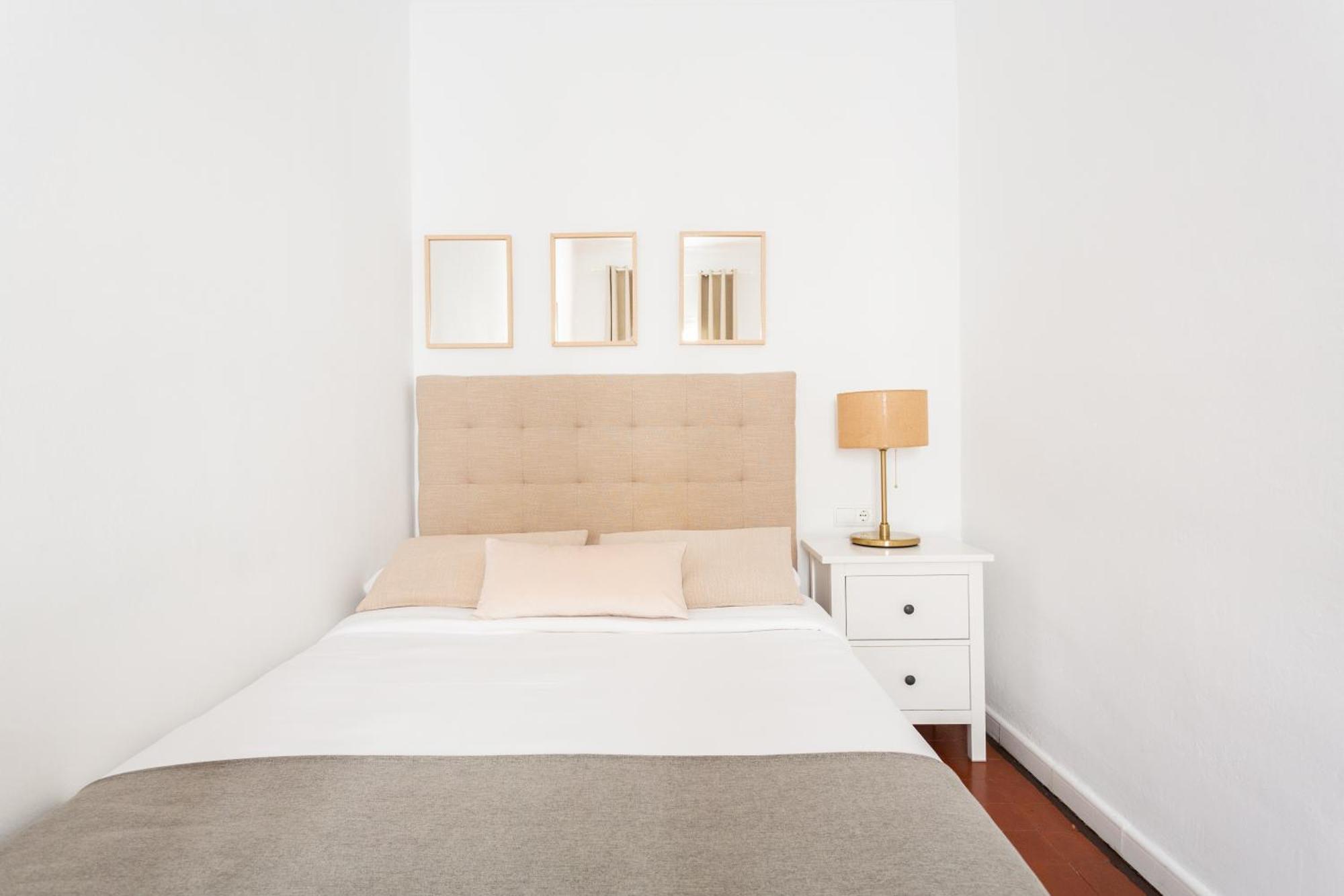 Hostal Sunny Bcn