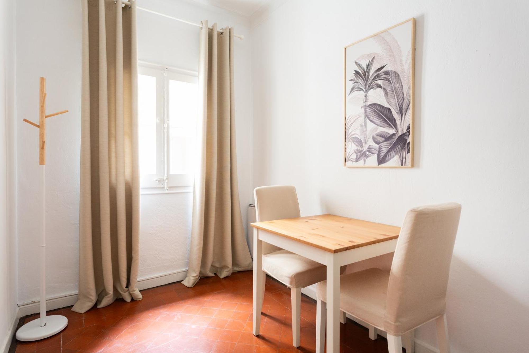 Hostal Sunny Bcn *