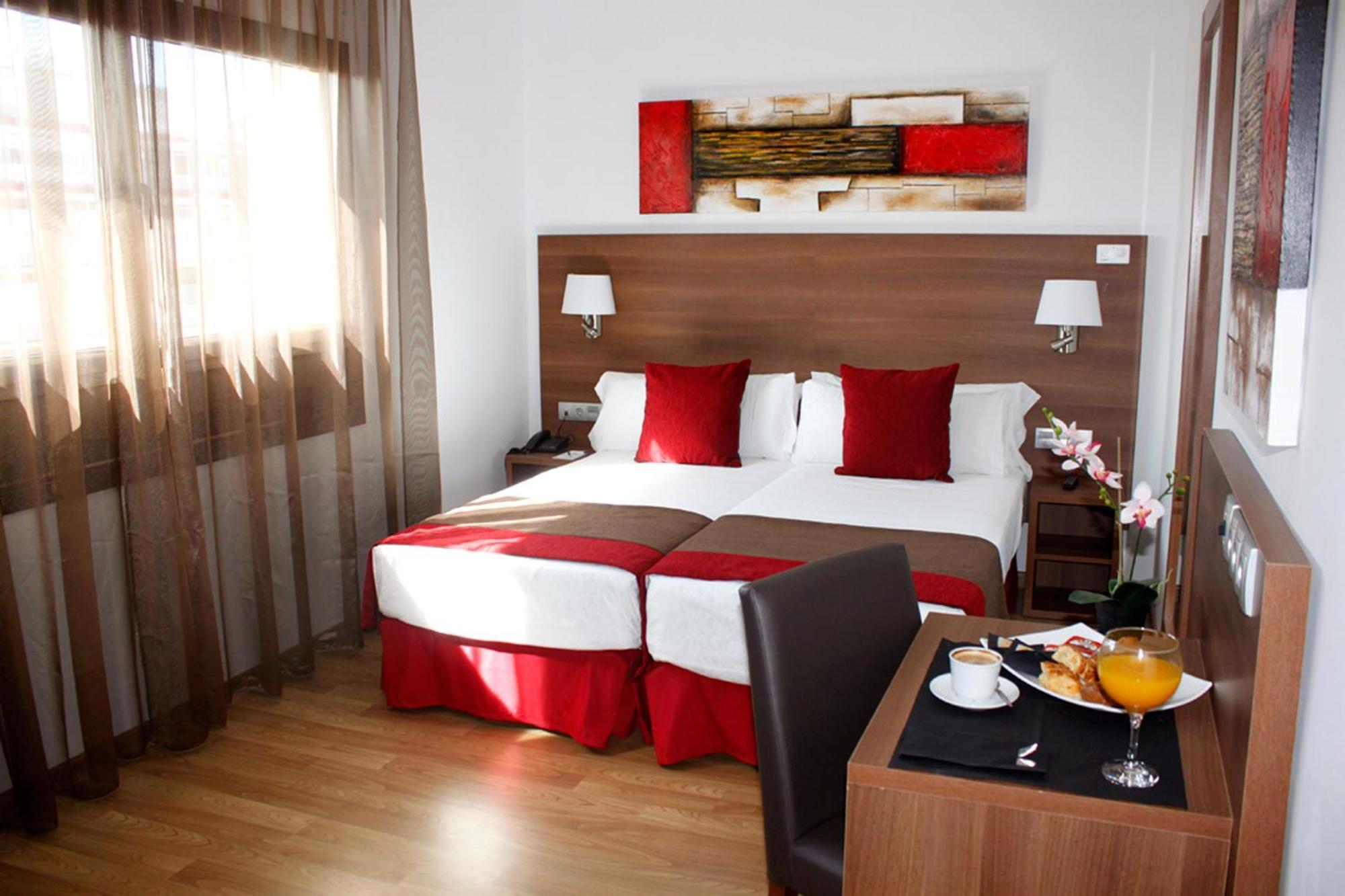 Auto Hogar Hotel 3*