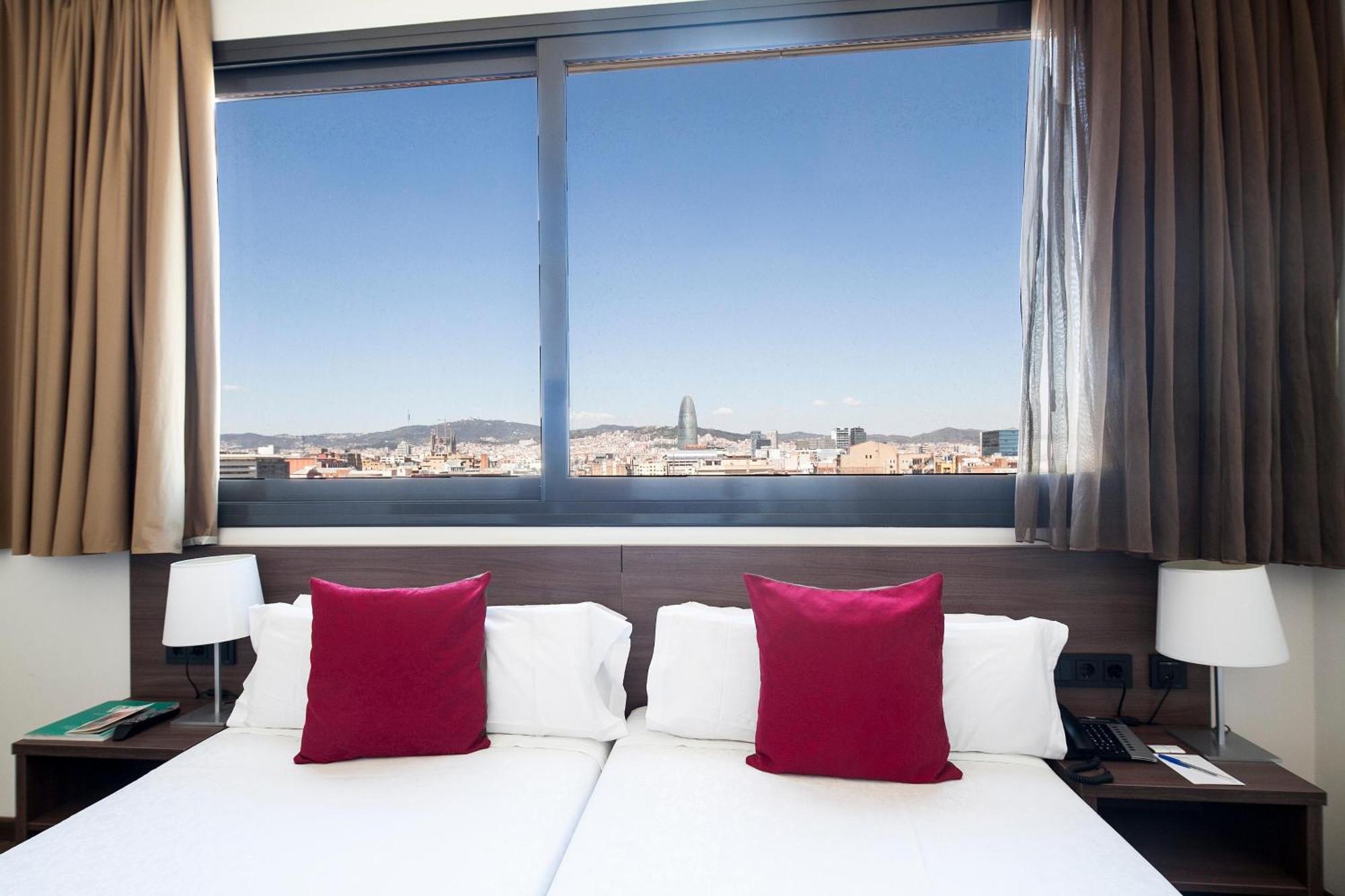 4 4* Barcelona