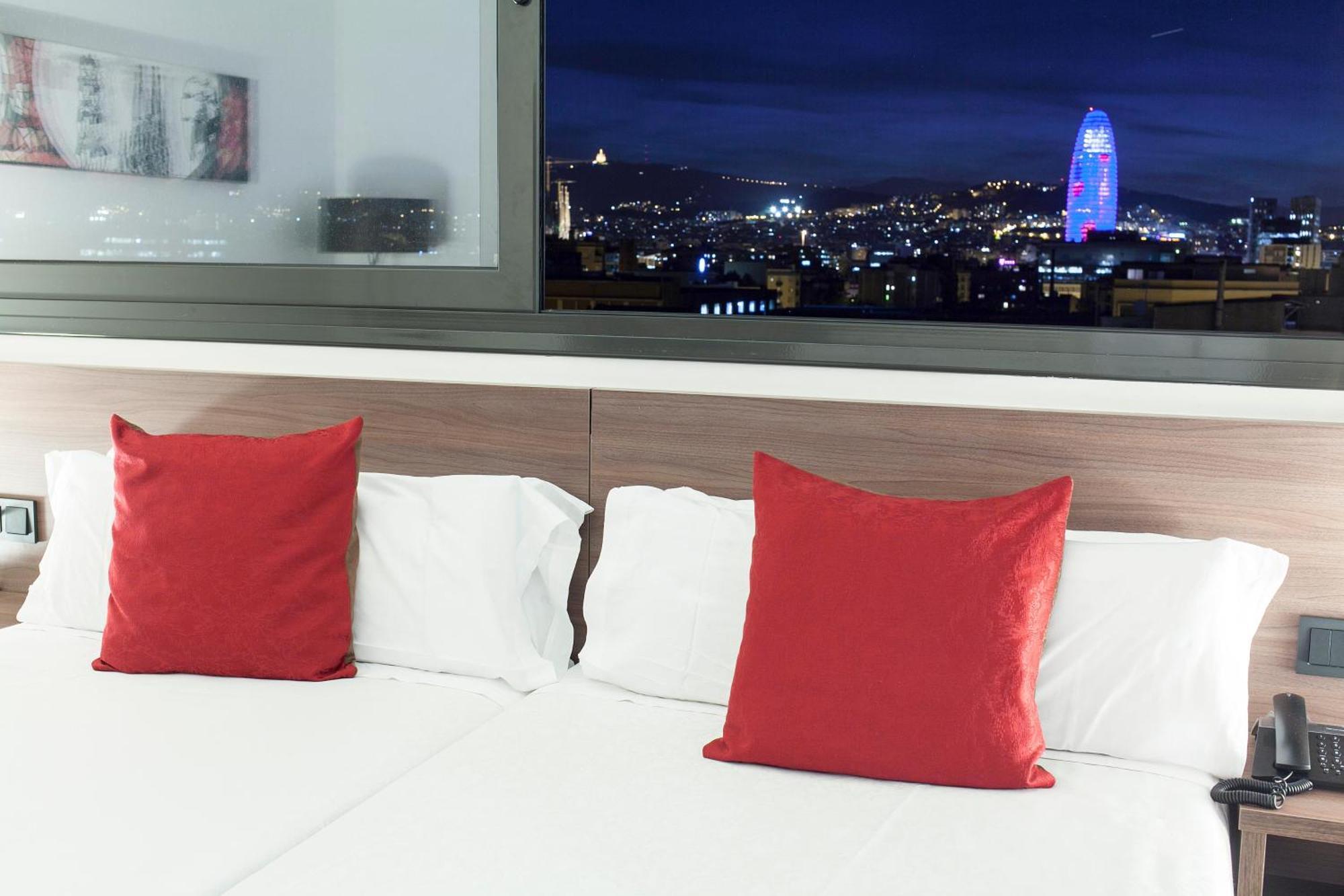Hotel 4