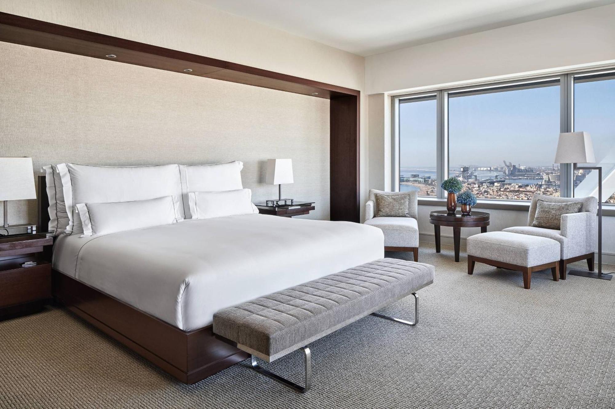 Arts Hotel