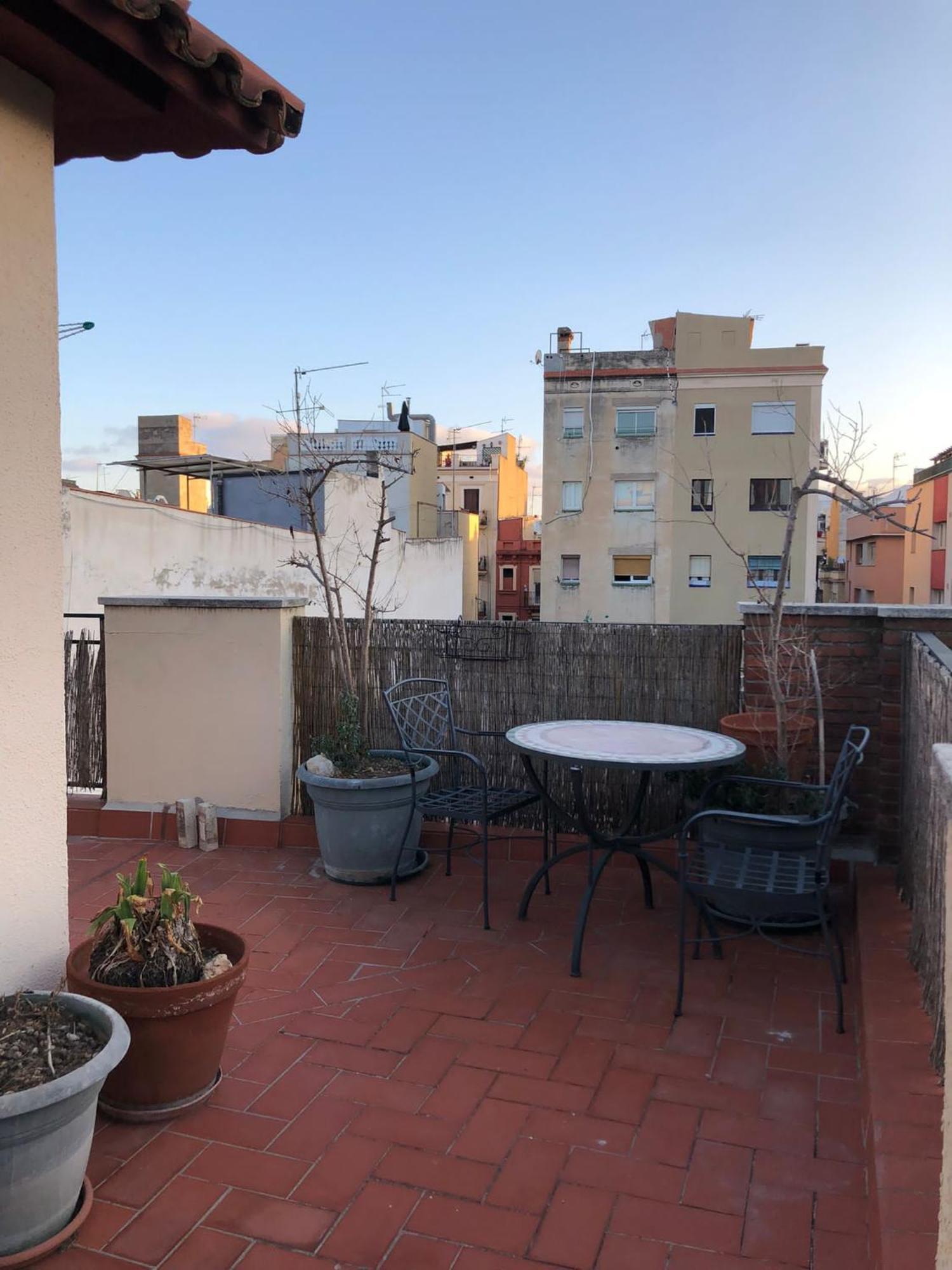 Apartamento Atico En Gracia