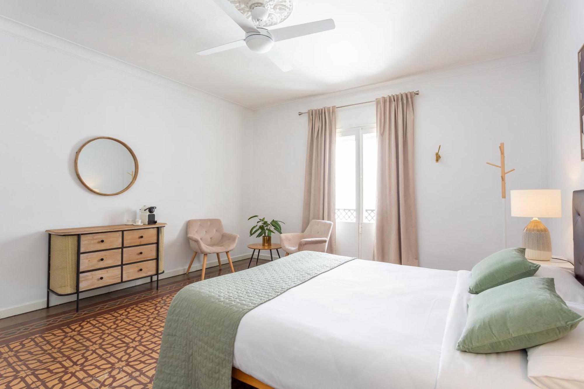 Sunny Bcn Hostal *