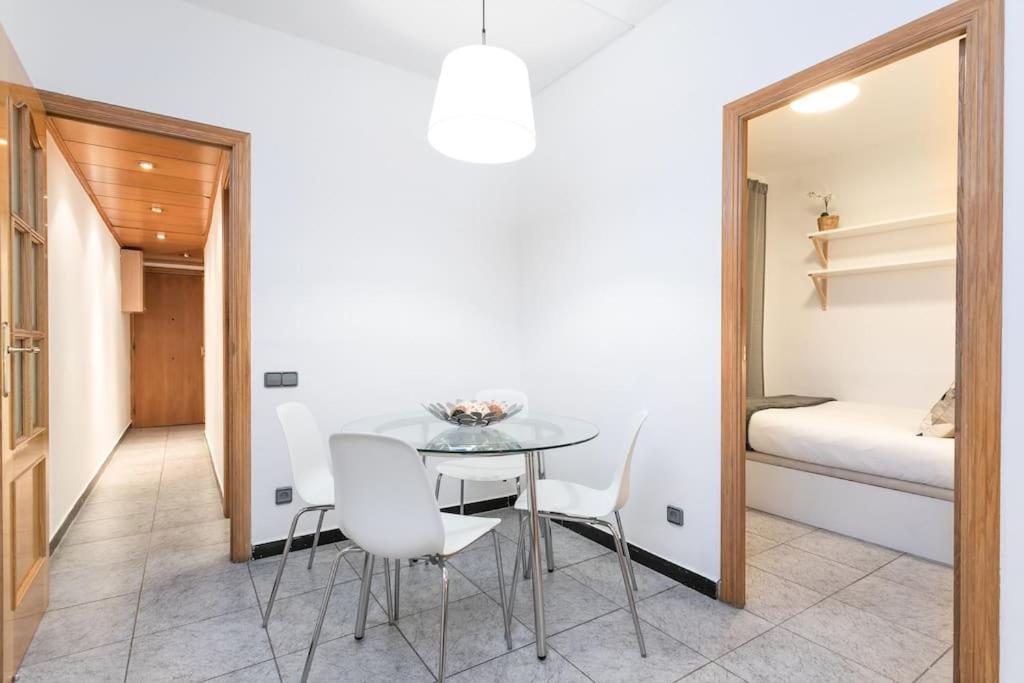 Cozy 2bdr In Sant Andreu Apartamento