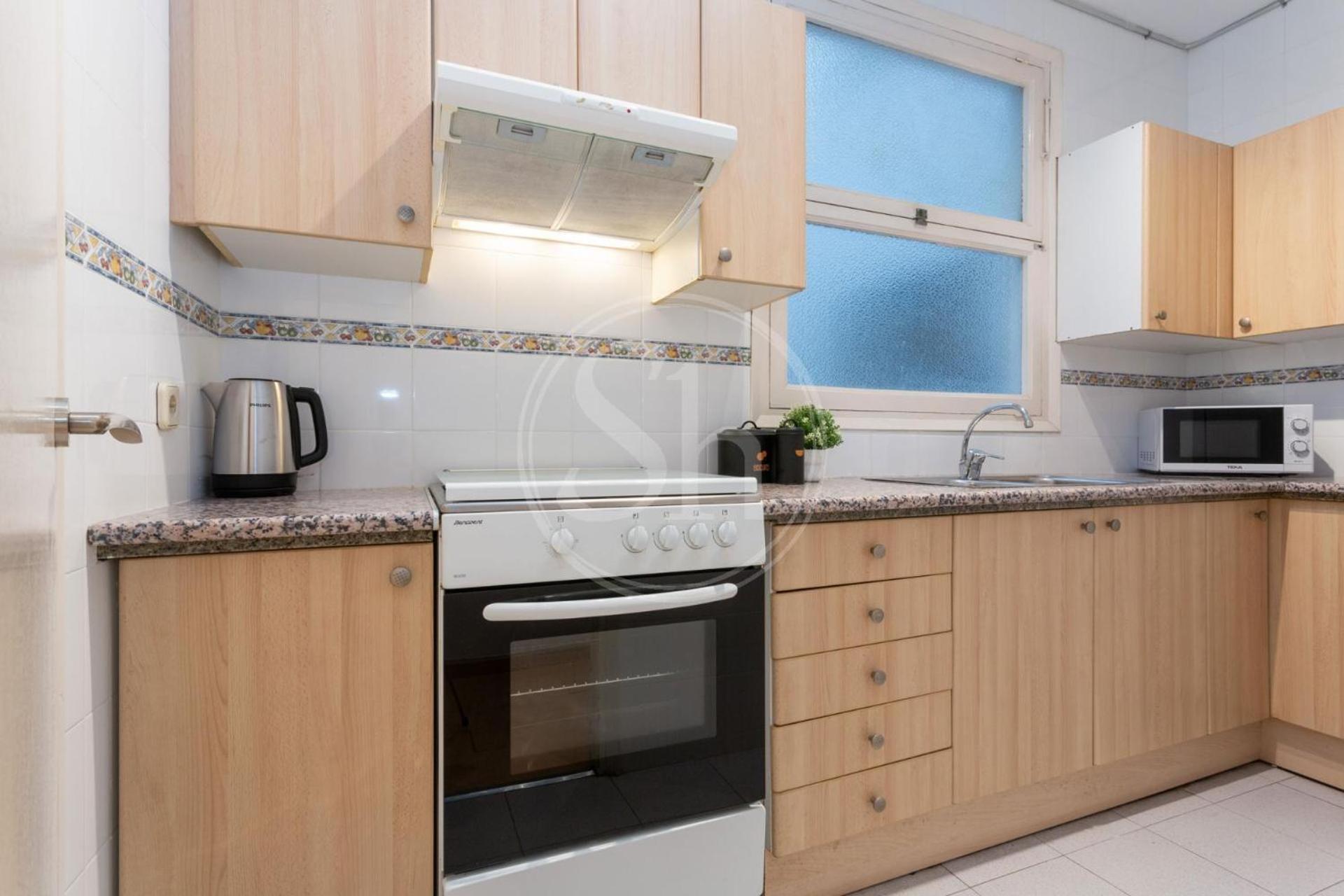 Apartamento Comodo En Gracia *