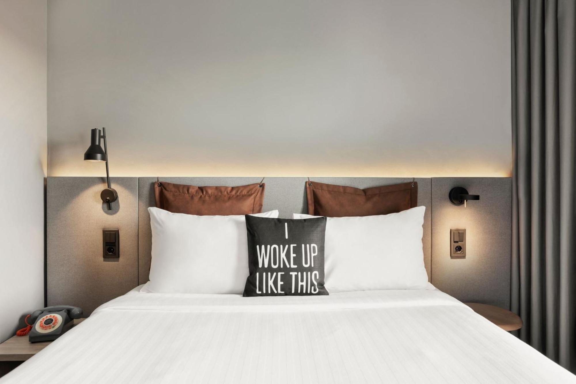 Expo Hotel 4*