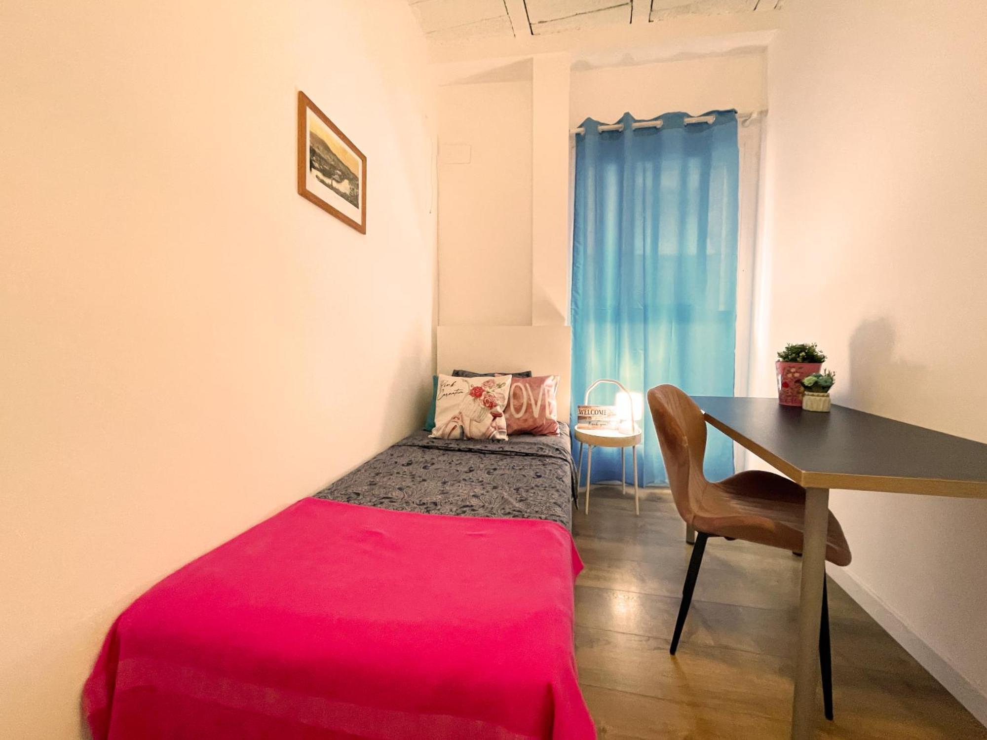 Hostal - Port Vell 1