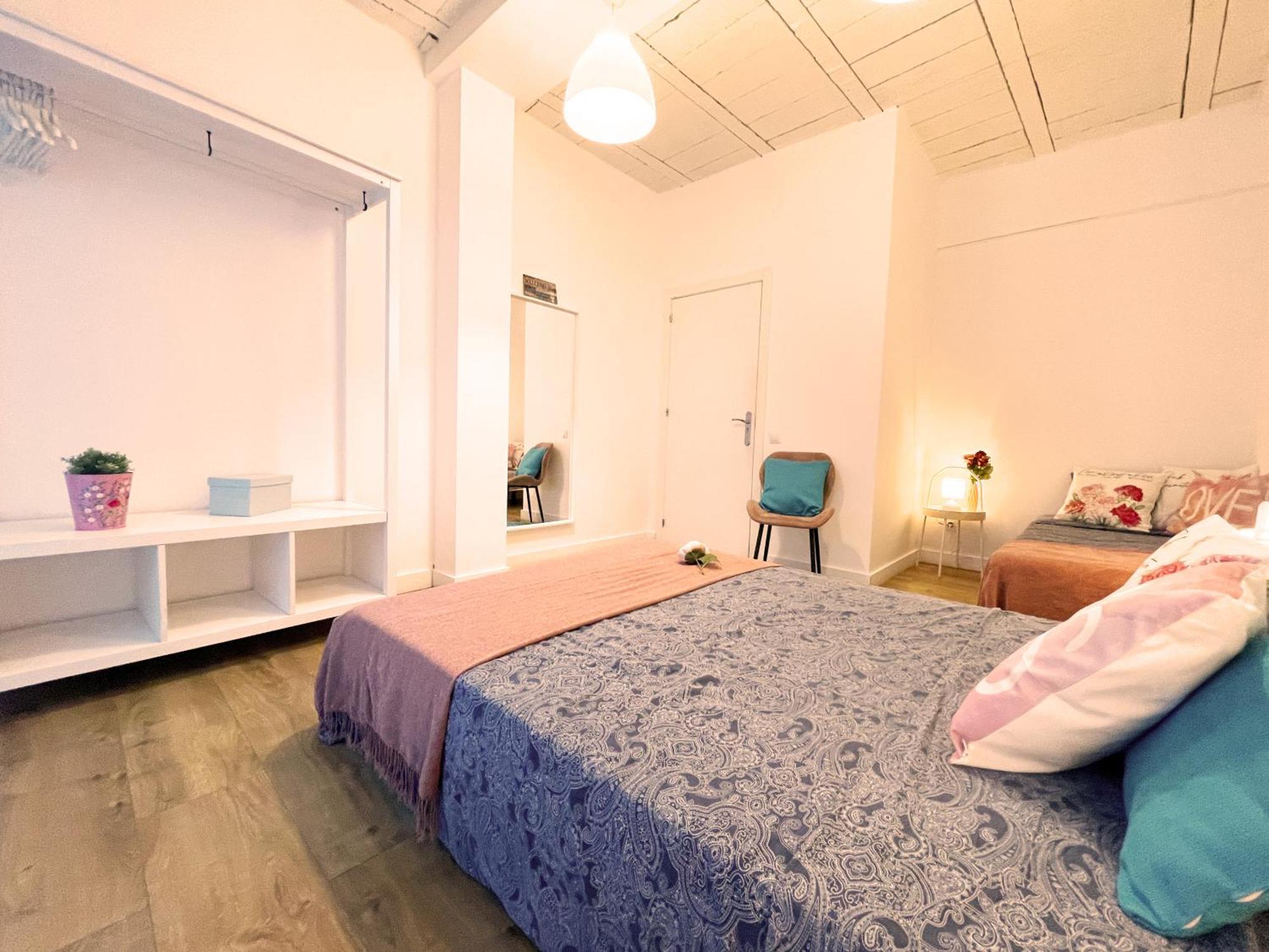 Hostal - Port Vell 1