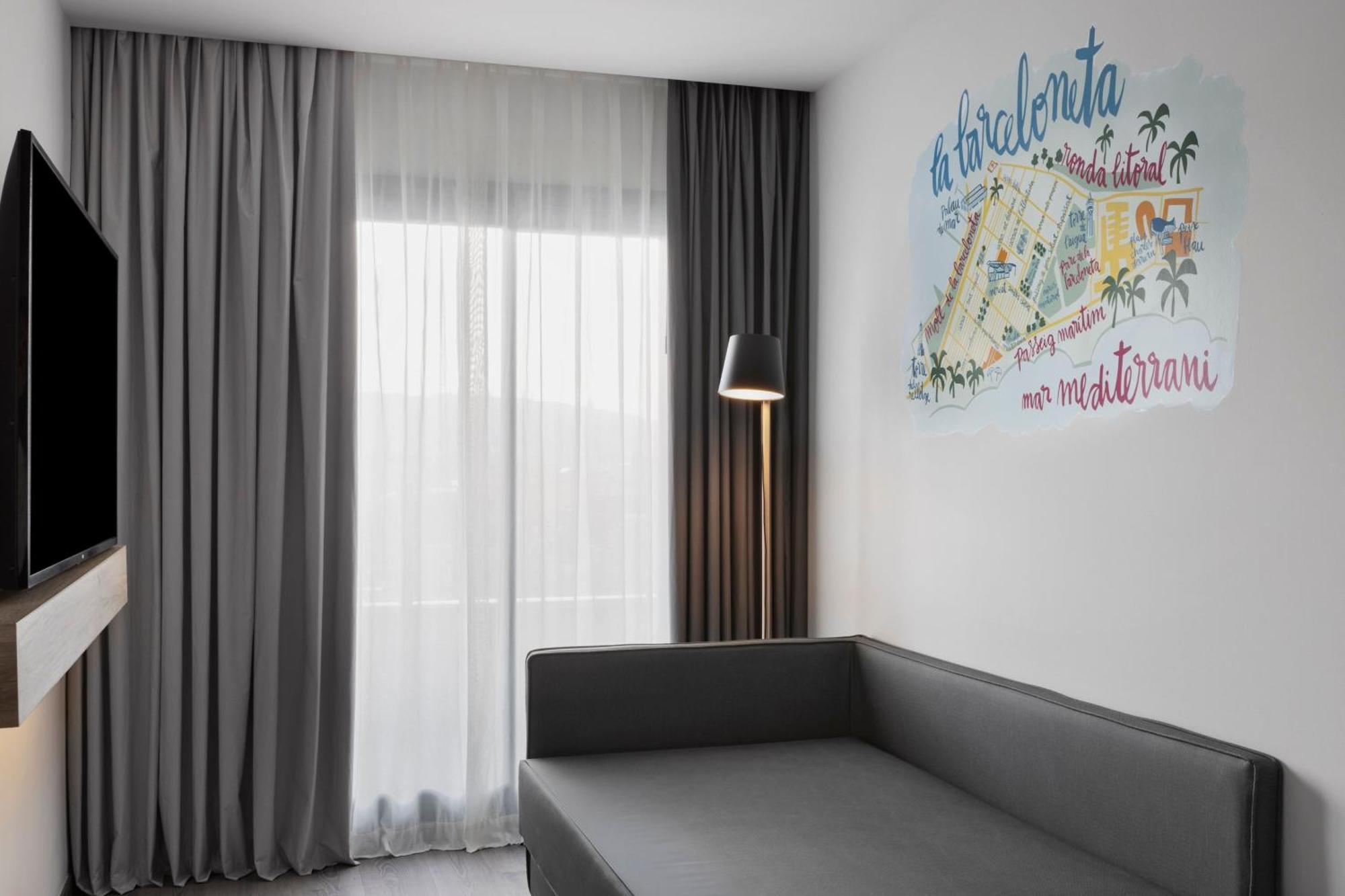 Expo Hotel 4*