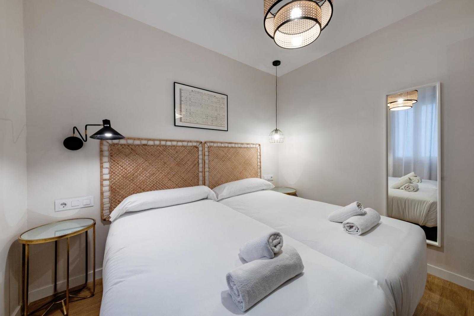 Bebarceloner Eixample - 4 Bedrooms Apartamento Barcelona