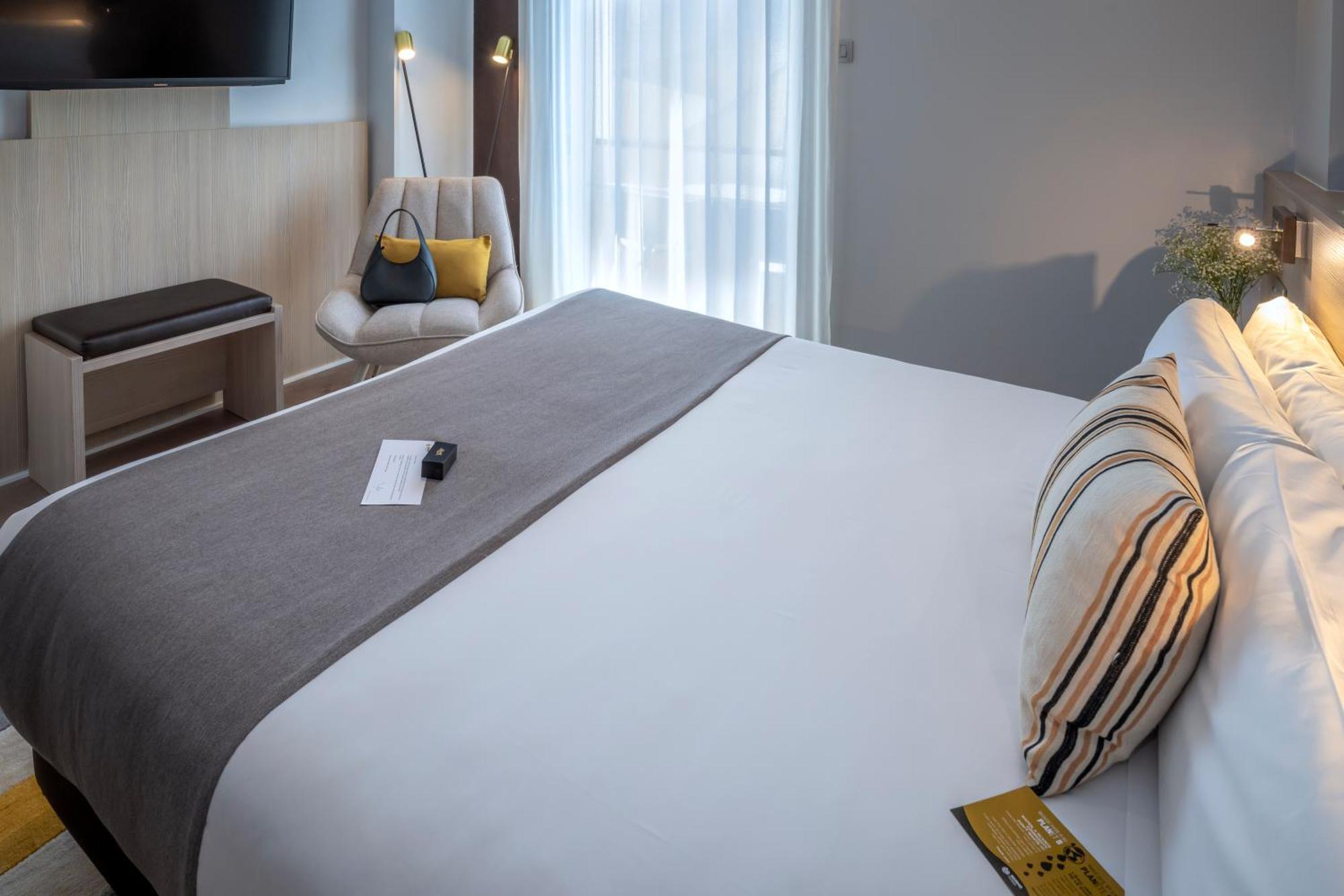 Serhs Rivoli Rambla Hotel 4*