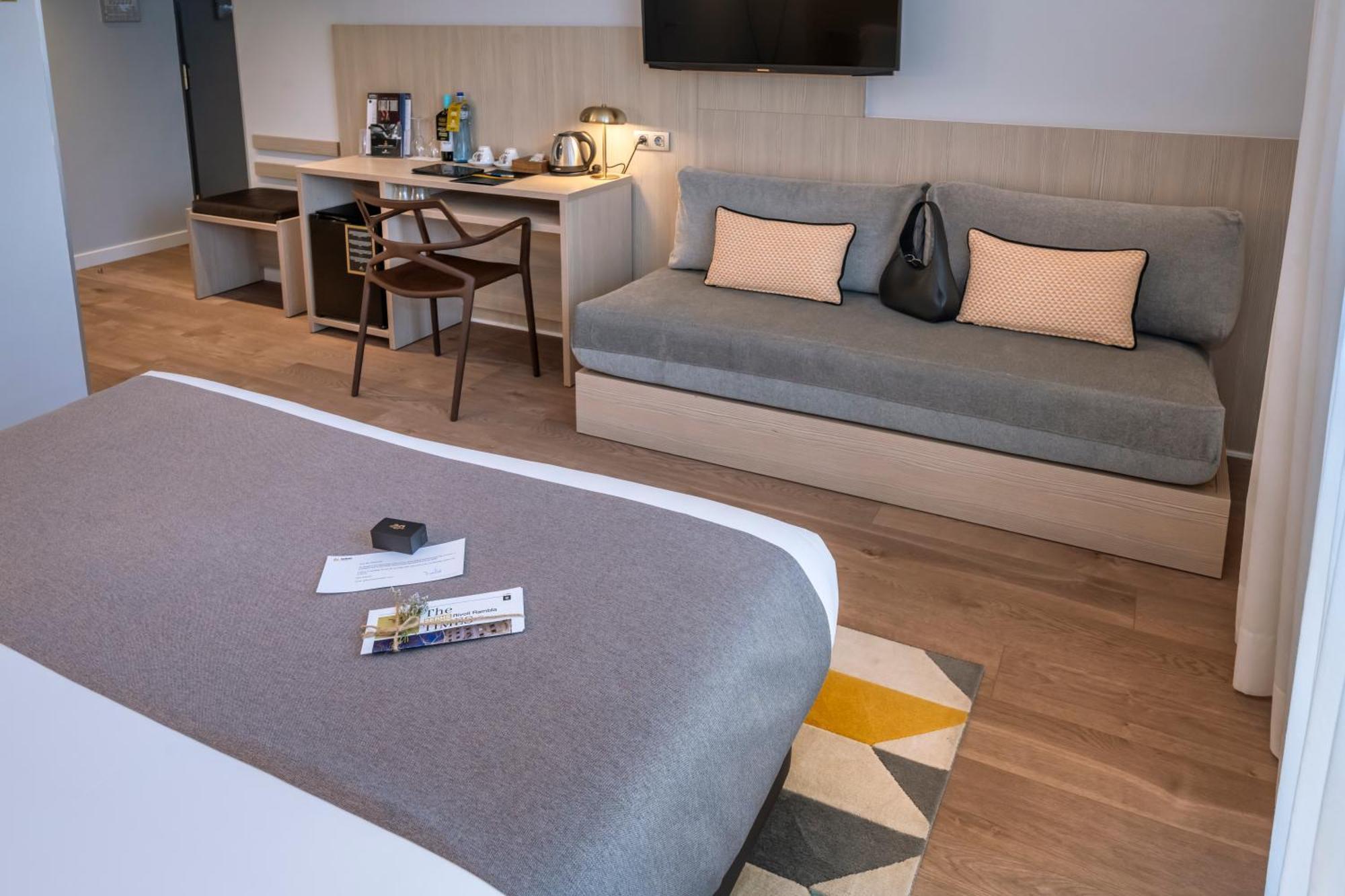 Hotel Serhs Rivoli Rambla 4*