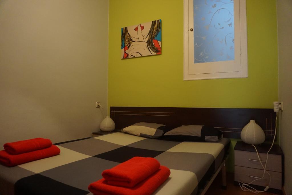 Aparteasy - Montjuic & Fira Apartamento