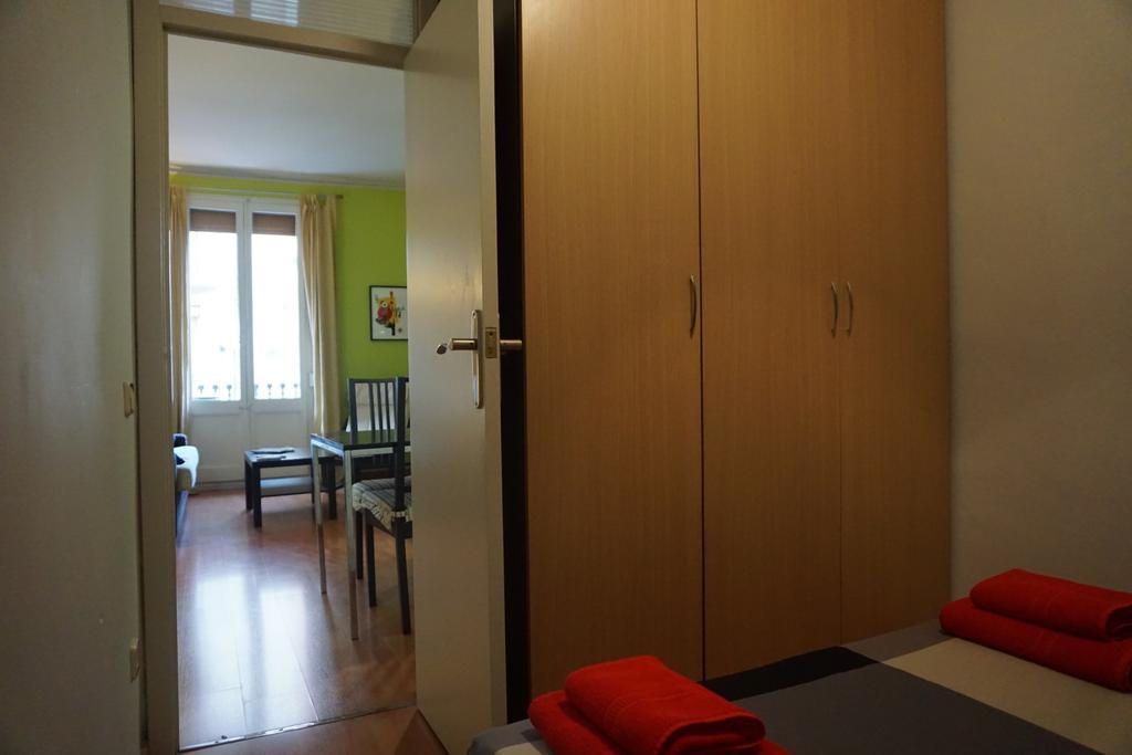 Aparteasy - Montjuic & Fira Apartamento Barcelona