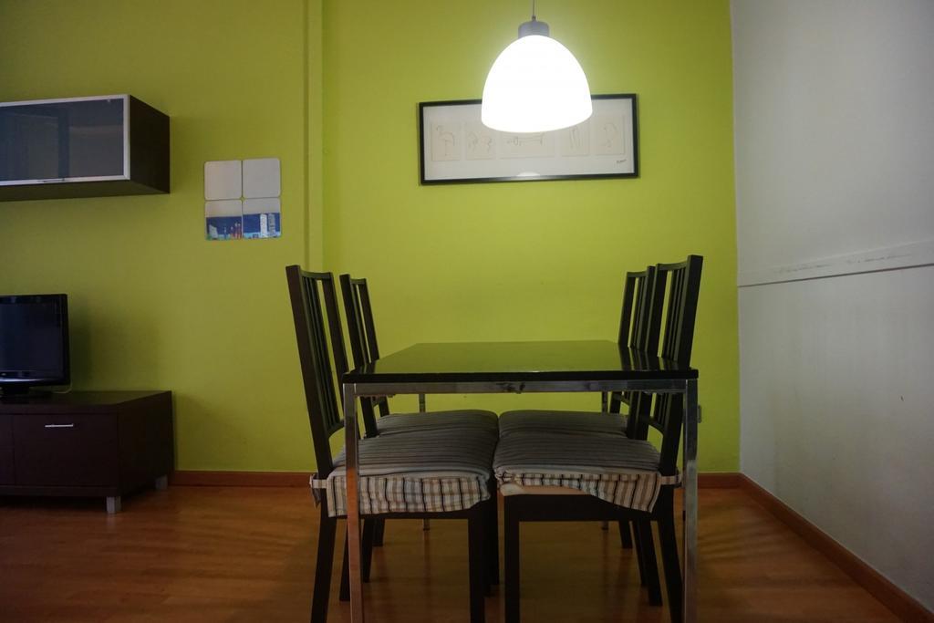 Aparteasy - Montjuic & Fira Barcelona