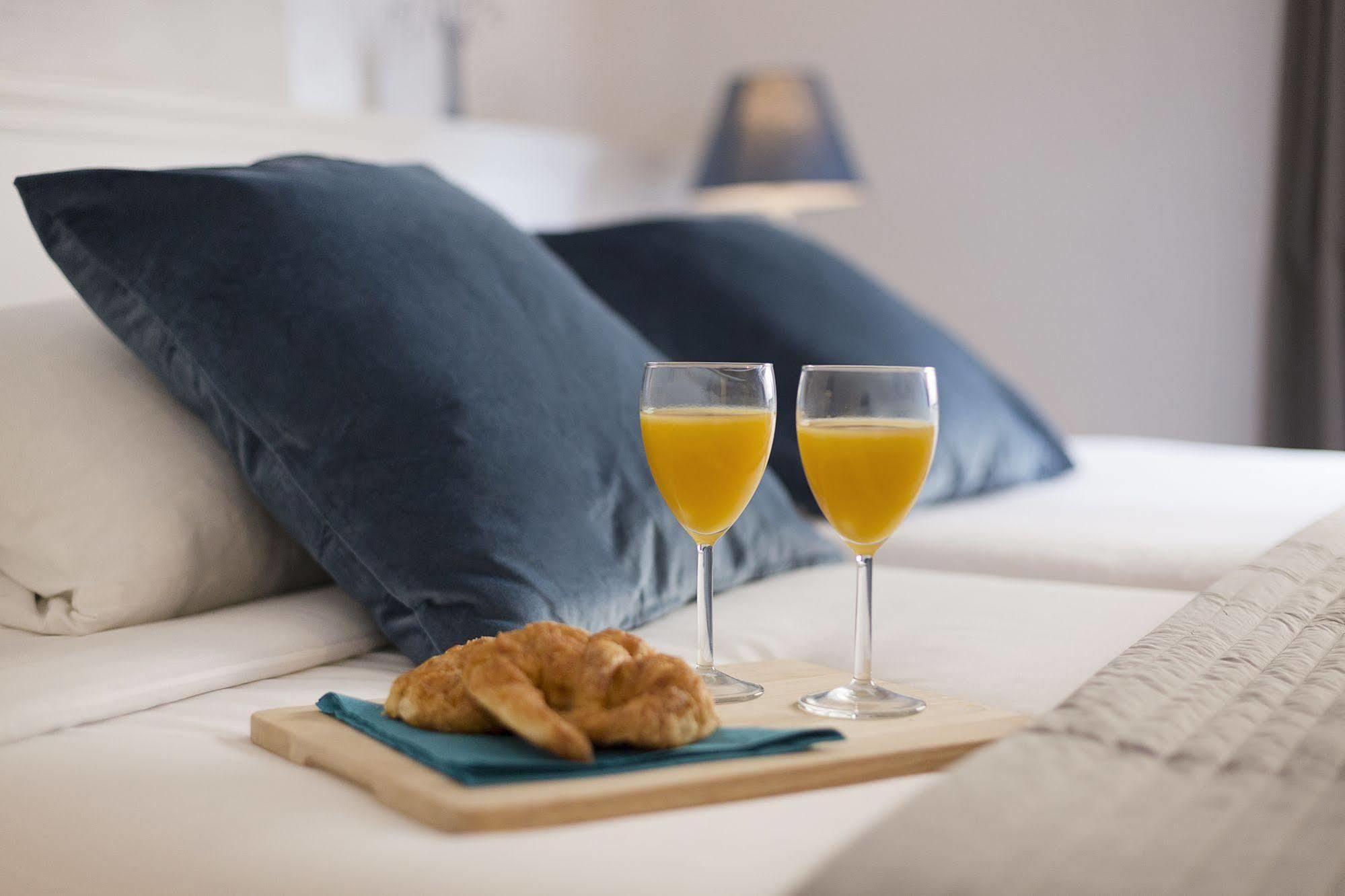 Nextdoor Miro Apartamento *