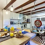 Apartamento de 55 m² en Ensanche, con 2 habitación(es) y 1 baño(s) privado(s)