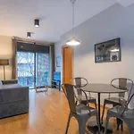 Modern And Bright Apartment In Eixample 1-3