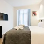 Vale Suites