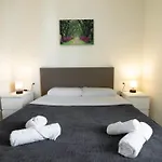 Rius - Apartments & Private Terrace Penthouse Next To The Fair