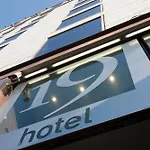 Olivia Plaza Hotel