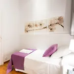 Serennia apartamentos Ramblas - Placa Catalunya