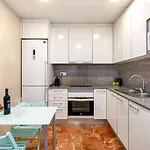 Park Guell Gaudi 2 Bedroom Apartment