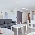 Barcelona Comtal Apartments