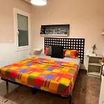 Spacious Room In Central Area A