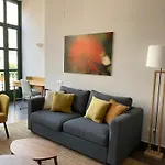M&E Agency Apartments Valencia 277 By Marta And Emanuele