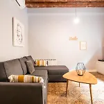 E1Mal1079- Fantastic 2Br Flat In The Center