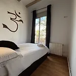 Modern Flat Poble Nou