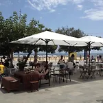 Bedcelona Beach Club & Rooms