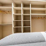 Provenza Flat