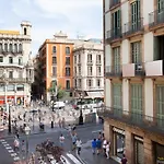 Rent Top Apartments near Plaza de Cataluña