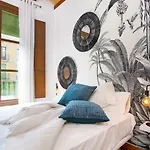 Stay U-Nique Apartments Girona