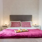 Sibs Bcn- Balmes- Romantic Citycentre Beautiful